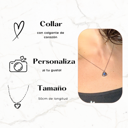 Collar con proyección de un recuerdo en el interior